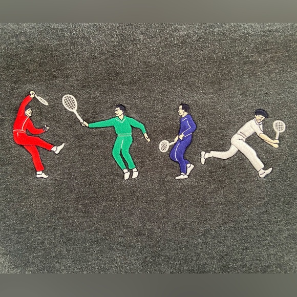 LACOSTE Unisex Tennis Player Embroidered Sweatshirt Gray Sz XL Preppy Collegiate - Picture 3 of 6